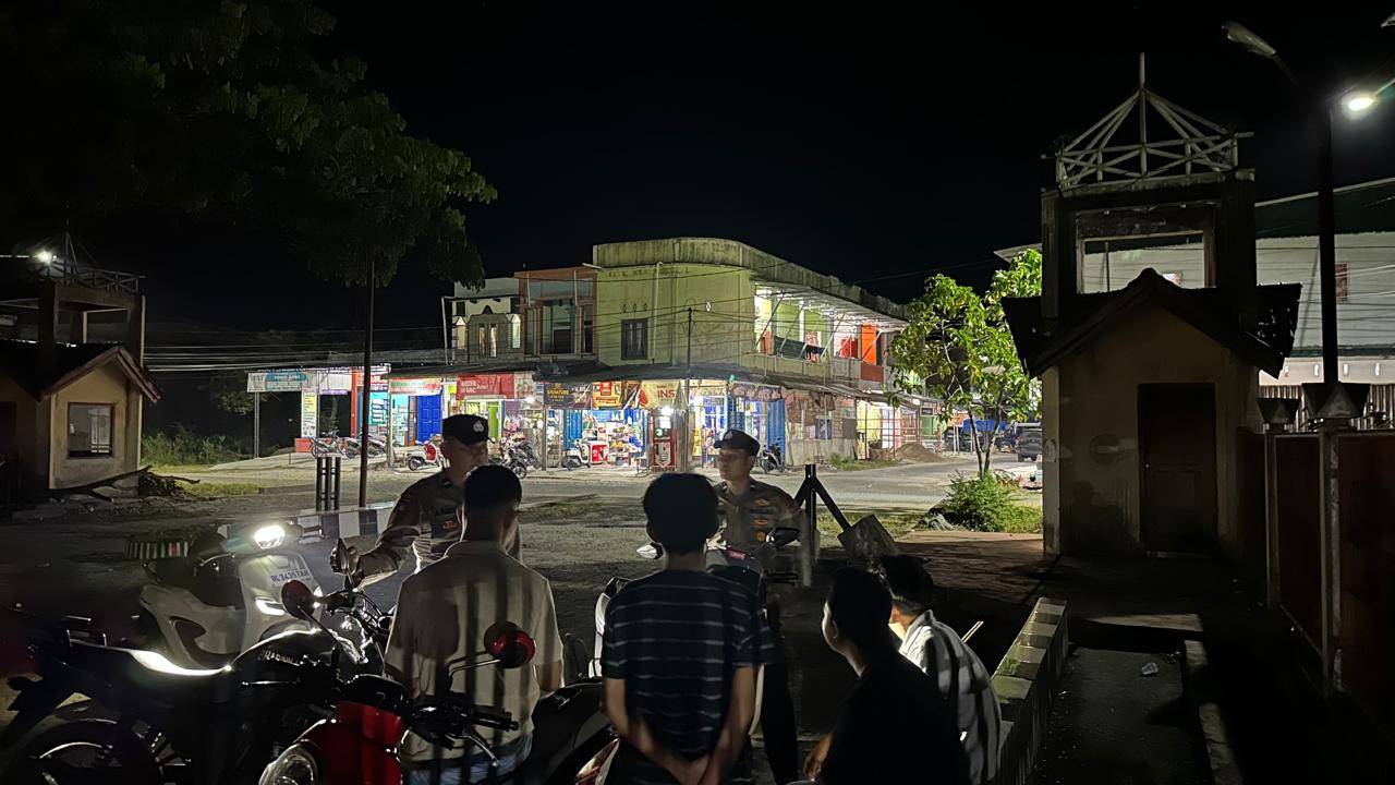 Antisipasi Gangguan Kamtibmas, Polsek Kluet Utara Laksanakan Patroli Malam di Jam Rawan dan Daerah Rawan