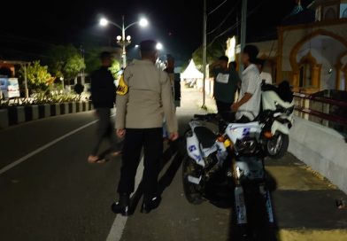 Patroli Malam Polsek Tapaktuan Jaga Keamanan dan Kenyamanan Masyarakat di Bulan Ramadhan Patroli Malam Polsek Tapaktuan Jaga Keamanan dan Kenyamanan Masyarakat di Bulan Ramadhan