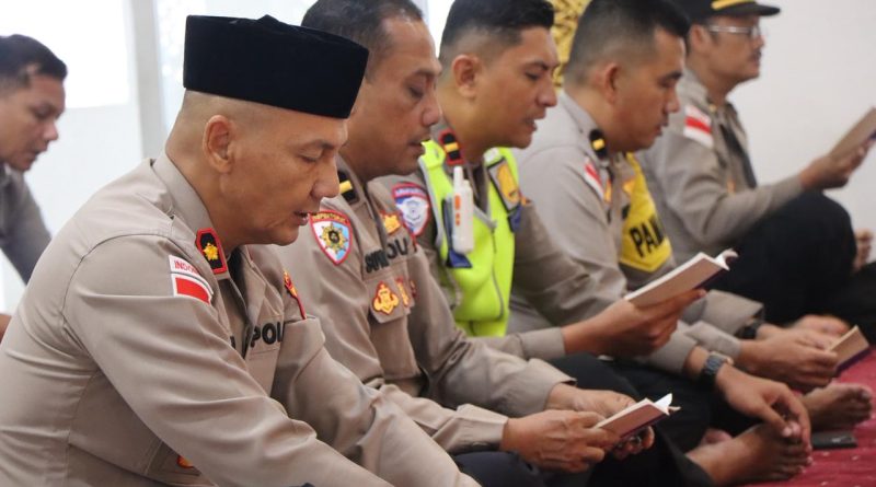 Binrohtal Virtual di Polres Aceh Selatan, Wujudkan Personel Polri yang Humanis dan Berakhlak Binrohtal Virtual di Polres Aceh Selatan, Wujudkan Personel Polri yang Humanis dan Berakhlak