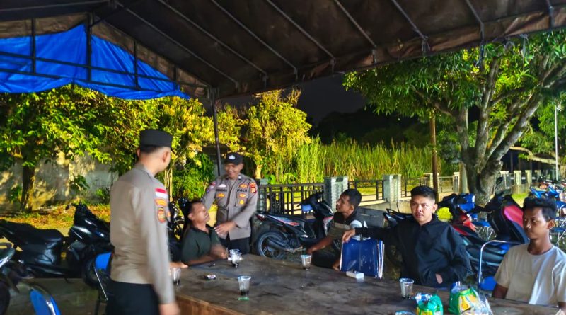 Patroli Malam Intensif, Polsek Kluet Utara Hadir Jaga Kamtibmas di Pusat Keramaian