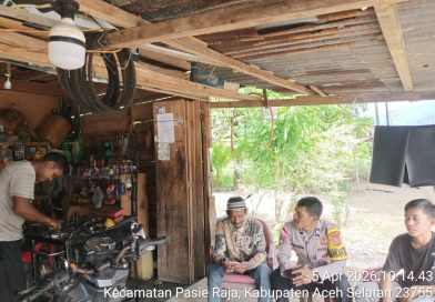 Bhabinkamtibmas Polsek Pasie Raja Sambangi Warga, Sampaikan Bahaya Narkoba dan Judi Online