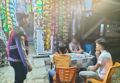 Patroli Malam Polsek Labuhanhaji Timur, Antisipasi Gangguan Kamtibmas di Jam dan Lokasi Rawan