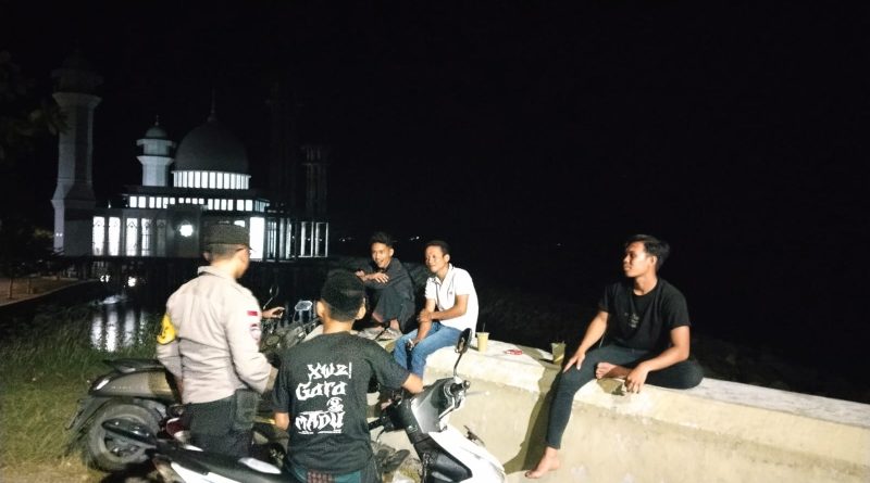 Patroli Malam Polsek Tapaktuan Intensif, Jaga Kamtibmas di Jam Rawan Patroli Malam Polsek Tapaktuan Intensif, Jaga Kamtibmas di Jam Rawan