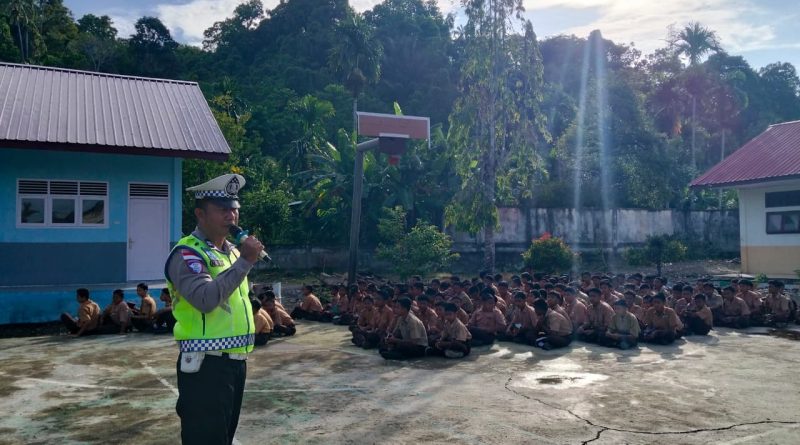 Polisi Saweu Sikula, Satlantas Polres Aceh Selatan Tanamkan Budaya Tertib Berlalu Lintas Sejak Dini