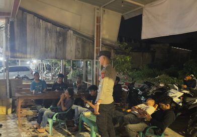 Patroli Malam, Polsek Kluet Utara Antisipasi Tindak Kejahatan serta Sampaikan Himbauan Kamtibmas