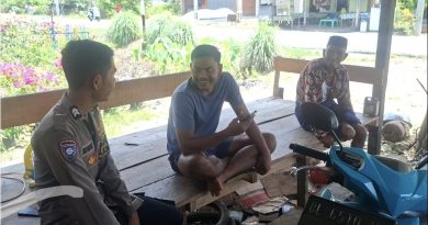 Bhabinkamtibmas Polsek Trumon Timur Sambangi Masyarakat, Perkuat Silaturahmi dan Sampaikan Pesan Kamtibmas