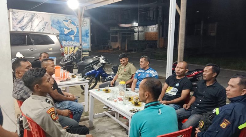 Polsek Sawang Lakukan Patroli Malam Humanis, Sambangi Warga dan Serap Aspirasi Masyarakat