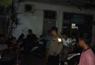 Patroli Malam Polsek Tapaktuan Sambangi Warga, Ajak Pemuda Jaga Kamtibmas dan Cegah Aksi Kejahatan