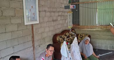 Wujud Kepedulian Polri, Kapolres Aceh Selatan Beri Bantuan dan Dukungan untuk Bayi Penderita Bocor Jantung Wujud Kepedulian Polri, Kapolres Aceh Selatan Beri Bantuan dan Dukungan untuk Bayi Penderita Bocor Jantung