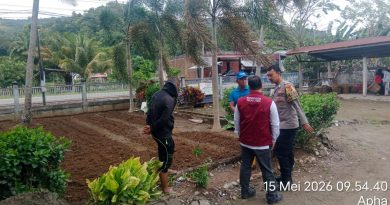 Personel Polsek Labuhanhaji Sambangi Warga yang Sedang Berkumpul, Sampaikan Pesan Kamtibmas Personel Polsek Labuhanhaji Sambangi Warga yang Sedang Berkumpul, Sampaikan Pesan Kamtibmas