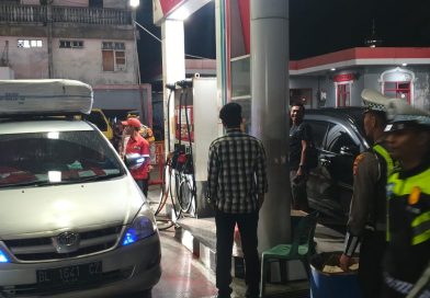 Patroli Malam Humanis, Personel Piket Polres Aceh Selatan Intensifkan Pengamanan di Titik Keramaian Patroli Malam Humanis, Personel Piket Polres Aceh Selatan Intensifkan Pengamanan di Titik Keramaian
