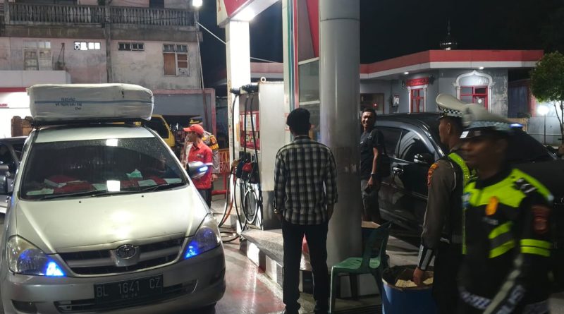 Patroli Malam Humanis, Personel Piket Polres Aceh Selatan Intensifkan Pengamanan di Titik Keramaian Patroli Malam Humanis, Personel Piket Polres Aceh Selatan Intensifkan Pengamanan di Titik Keramaian