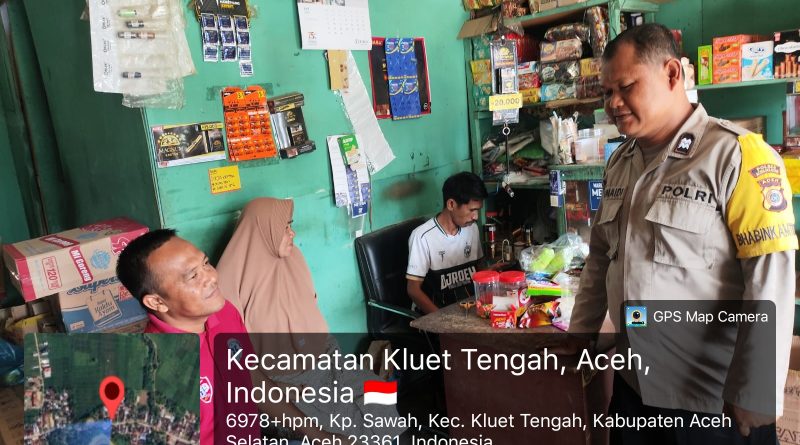 Sambangi Masyarakat, Bhabinkamtibmas Polsek Kluet Tengah Sampaikan Imbauan Kamtibmas Sambangi Masyarakat, Bhabinkamtibmas Polsek Kluet Tengah Sampaikan Imbauan Kamtibmas