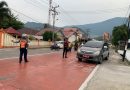 Awali Hari dengan Pelayanan Terbaik, Sat Samapta Polres Aceh Selatan Hadir Mengawal Aktivitas Pagi Masyarakat di Tapaktuan