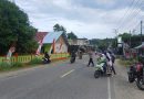 Gatur Pagi Personel Polsek Samadua Hadir Jaga Kelancaran Lalu Lintas di Depan Sekolah