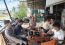Saweu Kedai Kupi, Polsek Meukek Perkuat Komunikasi dengan Masyarakat dan Jaga Kamtibmas
