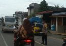 Gatur Pagi, Personel Polsek Samadua Hadir di Jam Sibuk untuk Pastikan Aktivitas Masyarakat Berjalan Aman dan Lancar