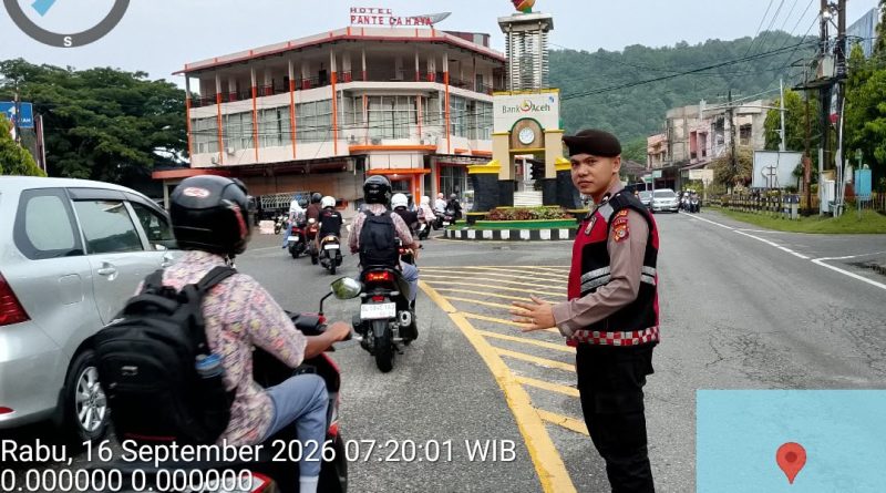 Strong Point Pagi, Sat Samapta Polres Aceh Selatan Hadir Jaga Kelancaran Lalu Lintas dan Berikan Rasa Aman Strong Point Pagi, Sat Samapta Polres Aceh Selatan Hadir Jaga Kelancaran Lalu Lintas dan Berikan Rasa Aman