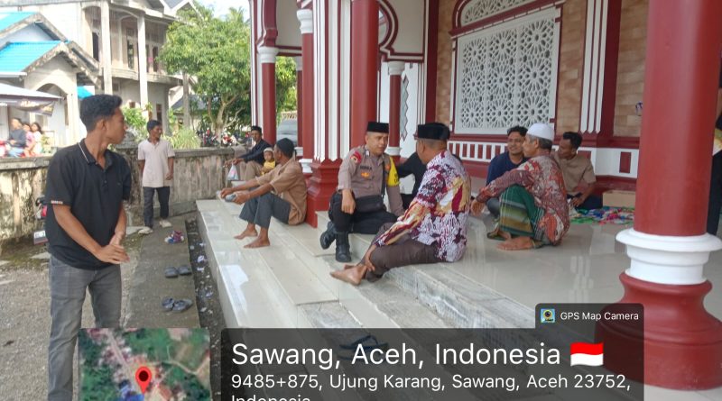 Sambang Warga, Polsek Sawang Perkuat Silaturahmi dan Sampaikan Imbauan Kamtibmas Sambang Warga, Polsek Sawang Perkuat Silaturahmi dan Sampaikan Imbauan Kamtibmas
