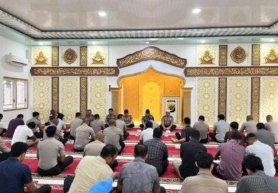 Tingkatkan Keimanan dan Ketakwaan, Polres Aceh Selatan Gelar Binrohtal dan Doa Bersama Tingkatkan Keimanan dan Ketakwaan, Polres Aceh Selatan Gelar Binrohtal dan Doa Bersama