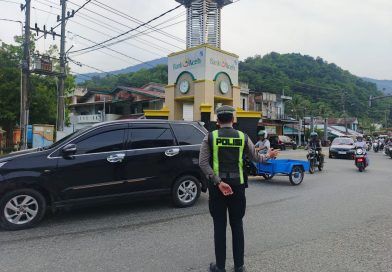 Sat Lantas Polres Aceh Selatan Hadir di Tengah Kesibukan Pagi, Lancarkan Arus Lalu Lintas Sat Lantas Polres Aceh Selatan Hadir di Tengah Kesibukan Pagi, Lancarkan Arus Lalu Lintas